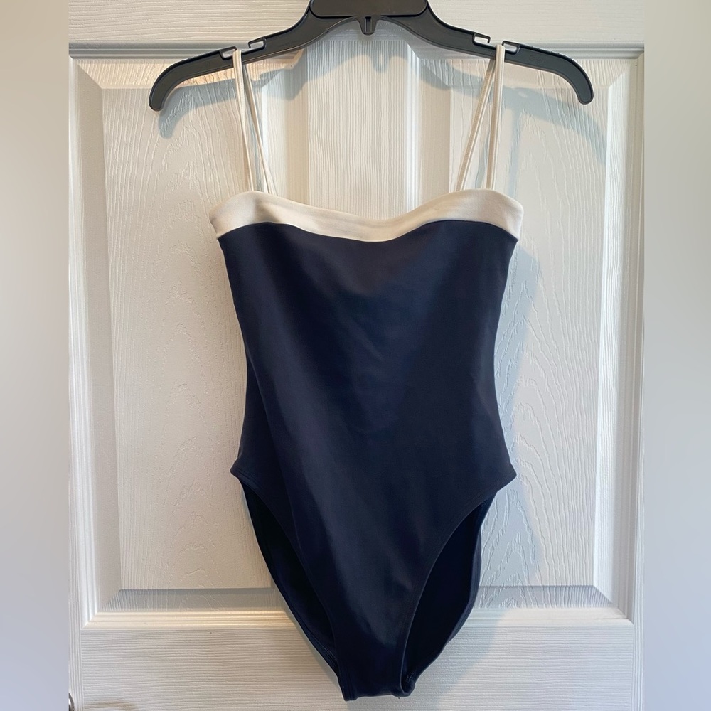 LA BLANCA by Rod Beattie Black Island Goddess One Piece w/ White Strip Size 6